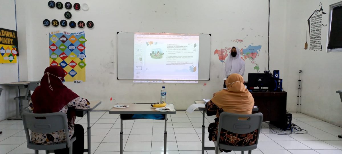  Siswa SMAIT Auliya Genggam Pujian dari Dosen PTN Atas Penyelesaian Sidang Pembuatan Karya Ilmiah