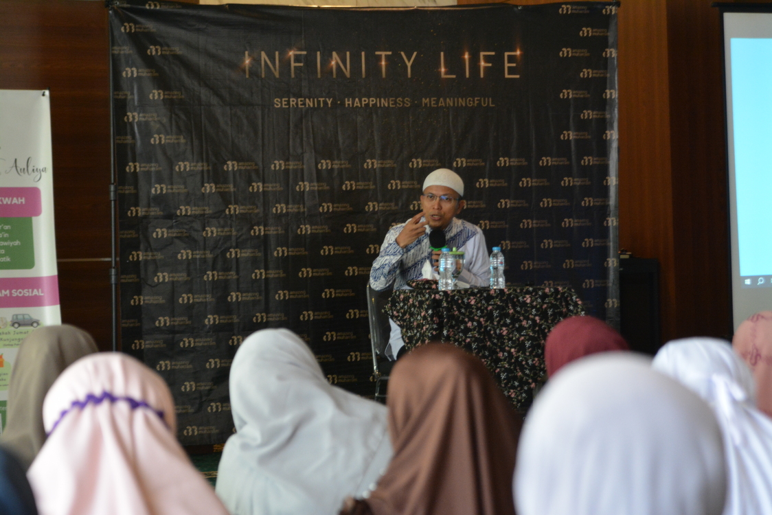  Majelis Taklim Auliya Adakan Kajian Tematik “Serumah Tapi Tak Sejiwa” dengan Pemateri Ustadz Fatih Karim