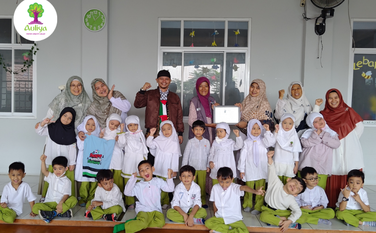  Tanamkan Jiwa Sosial Pada Siswa: TKIT Auliya Menggelar Kegiatan Giving Day