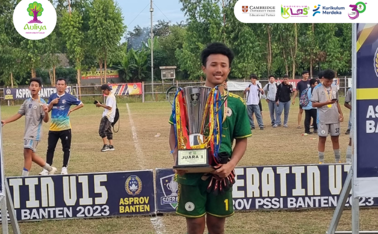  Zidane Maulana Ikhsan Antar Tim Ocean Stars PERSIRA Raih Juara 1 Soeratin Cup Tingkat Provinsi Banten dan Melangkah ke Babak 16 Besar Nasional!