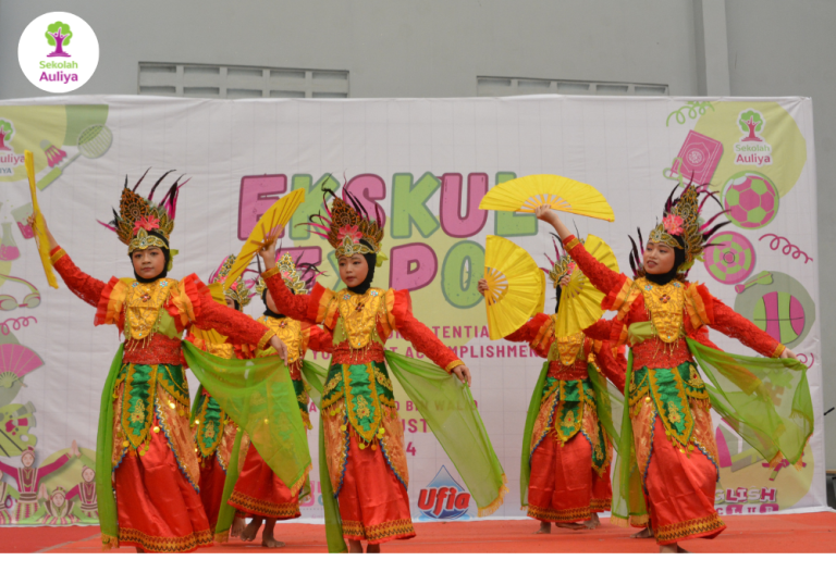 Gali Potensi dan Bakat Siswa, ISTIYA SD Auliya Gelar Ekskul Expo