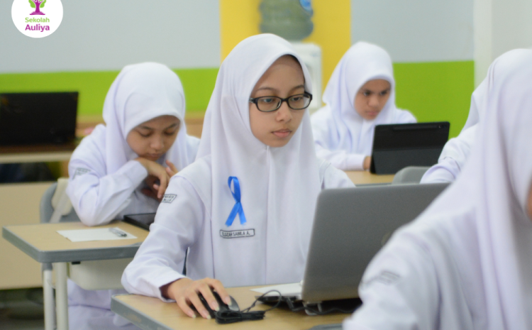  Persiapkan Siswa Menuju Kampus Impian: SMA Auliya Gelar Scholastic Ability Test (SAT)